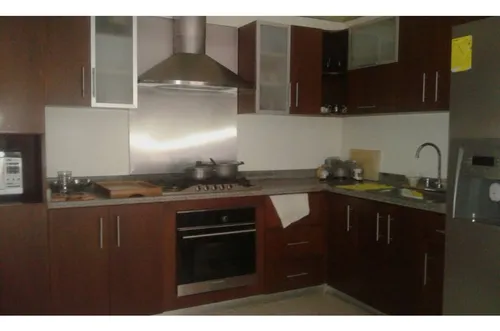 Casa En La Castellana Vecina A Un Parque