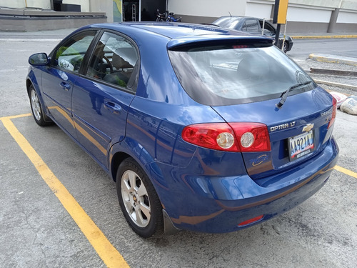 Imagen 4 de 12 de Chevrolet Optra