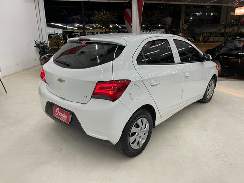 Chevrolet Onix 1.0 Lt 5p