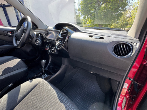 Toyota Etios 1.5 Xls At