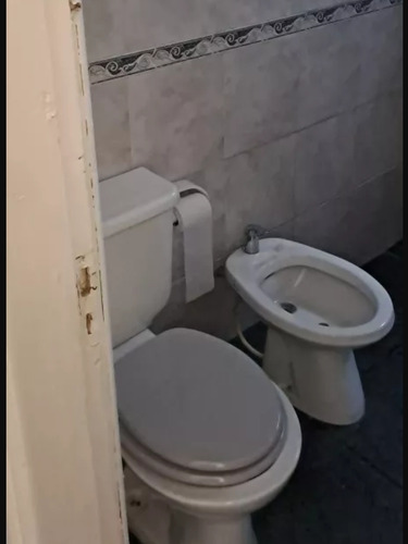 Se Alquila Apto De 2 Dormitorios