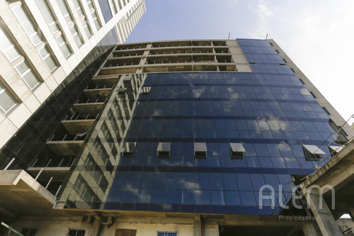 Platinvm Residences