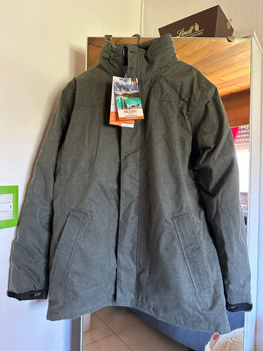 Campera Hardwork / Mount Cau / Impermeable Talle S