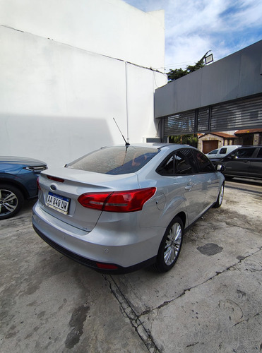 Ford Focus III 2.0 Sedan Se Plus At6