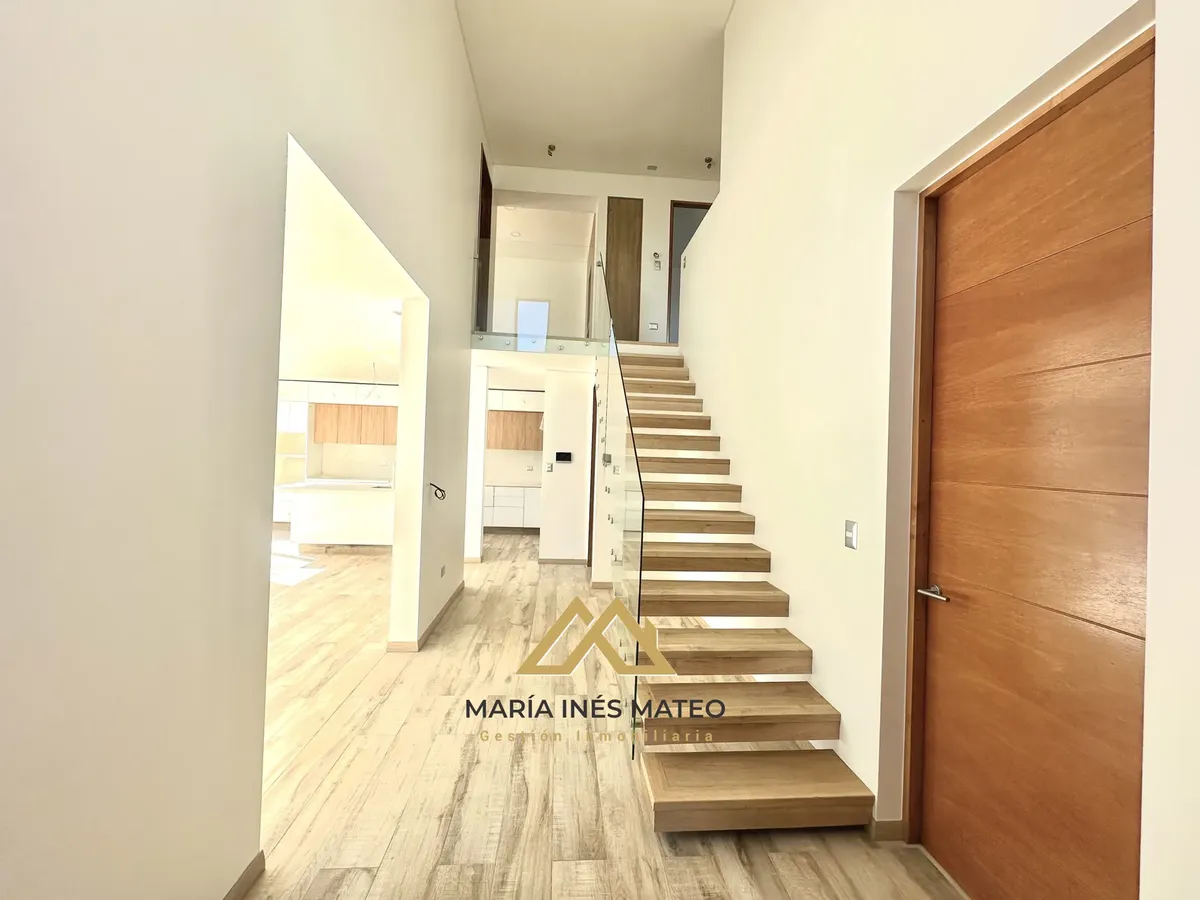 Imagen 5 de 27 de Moderna Casa Nueva En Fundo El Venado-colegio Sain´t Johns