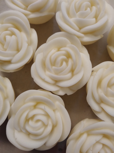 Jabones De Flores Para Souvenirs X 15 Pimpollos De Rosas