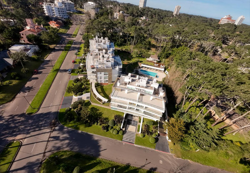 Apartamento En Venta Dos Dormitorios Mansa Punta Del Este