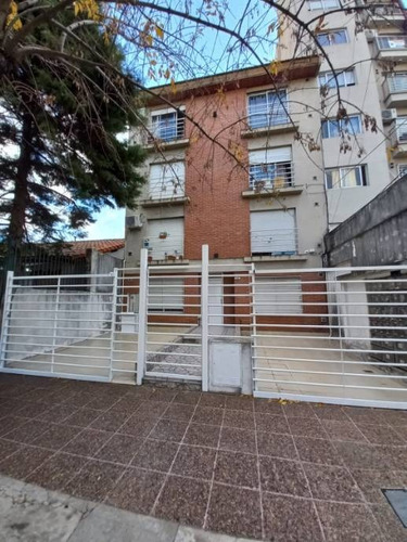 Imagen 1 de 6 de Departamento En Venta En Moron Sur