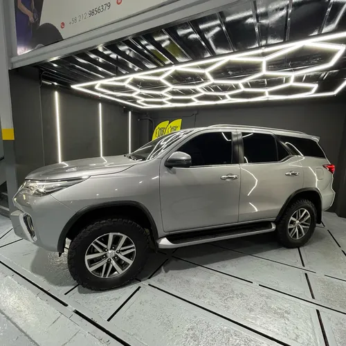 Toyota Fortuner Sw4 2020