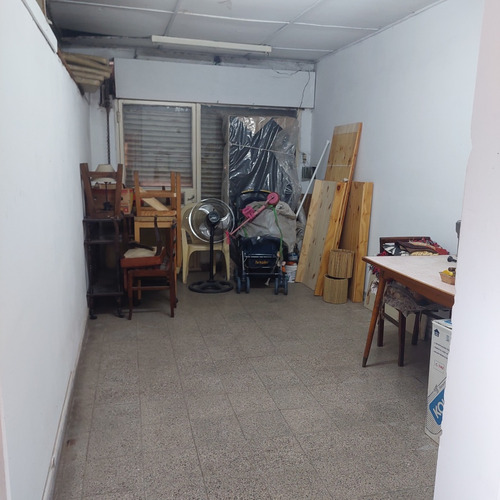 Excelente Casa En Bragado, Pcia De Ba, En Excelente Ubicación (4 Ambientes, 2 Baños , Lavadero, Patio , Garage, Local)