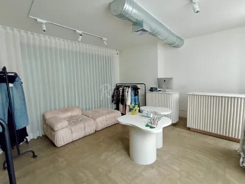 Oficina En Arriendo En El Poblado. Cod A776009
