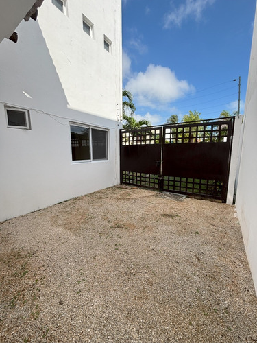 Casa Sm19 C/ 3 Recamaras, Alberca, Jardin, En Privada C/ Áreas Verde Y Seguridad