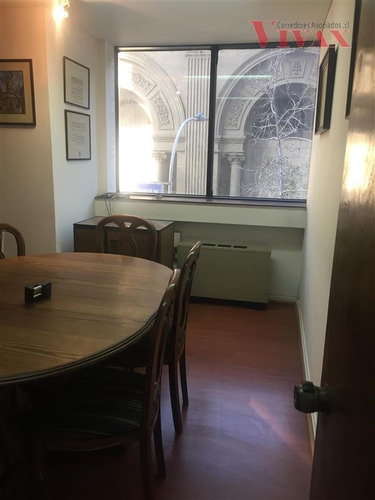 Imagen 2 de 4 de Oficina En Venta En Santiago