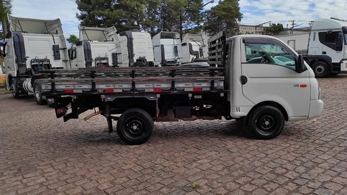 Imagem 8 de 15 de Hyundai Hr Hdb 4x2 2011/2012 Carroceira Madeira