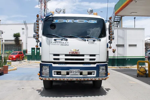 Camión Chevrolet Tanque Fvz Modelo 2020