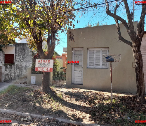 Casa De 4 Ambientes Y 2 Dormitorios (1906)