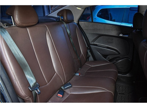 Imagem 11 de 15 de Hyundai Hb20s Comfort 2017 Preto Financiamento Facilitato!