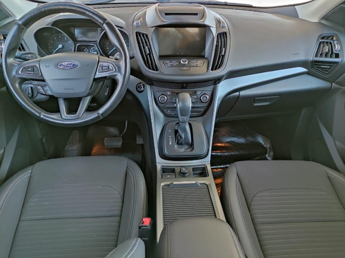Ford Kuga 2.0 Sel Automática 2017 - Inmaculada!