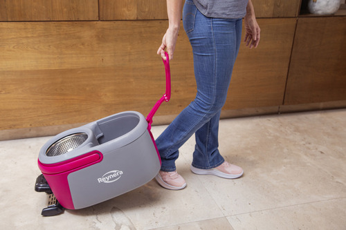 Gira Mop Trapeador Microfibra Y Cubeta + 2 Repuesto Reynera Color Magenta