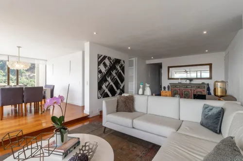 Apartamento En Venta En Chicó Alto. Cod V19004