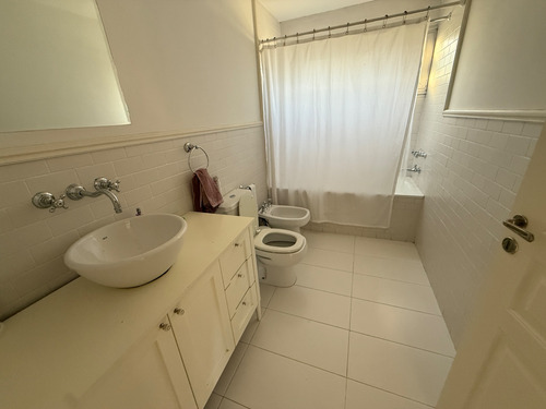 Venta Duplex Tipo Casa Complejo Cerrado Banfield Pileta