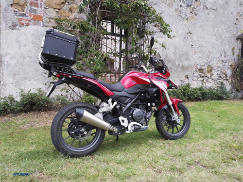 Benelli Trk 251