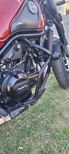 Imagen 13 de 25 de Benelli Leoncino 500
