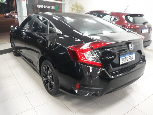 Imagem 2 de 6 de Honda Civic 2018 2.0 Sport Flex Aut. 4p