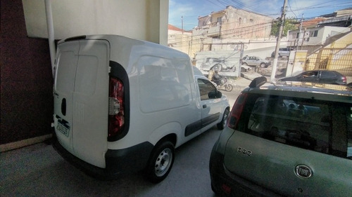 Imagem 4 de 11 de Fiat Fiorino 2018 1.4 Flex 4p