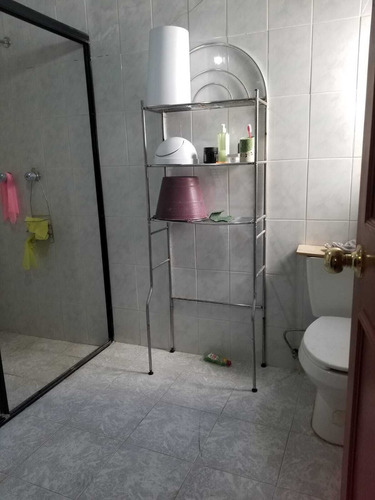 Jardines De Cerro Gordo, Ecatepec, Edo. De Méx., Casa Con Local En Renta.