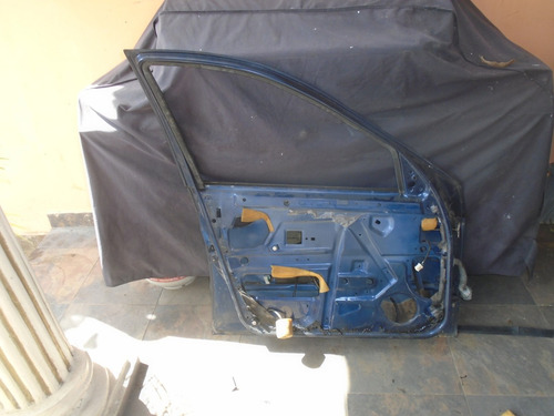 Imagen 2 de 2 de Vendo Puerta Delantera Izquierda De Lifan 520, Año 2012
