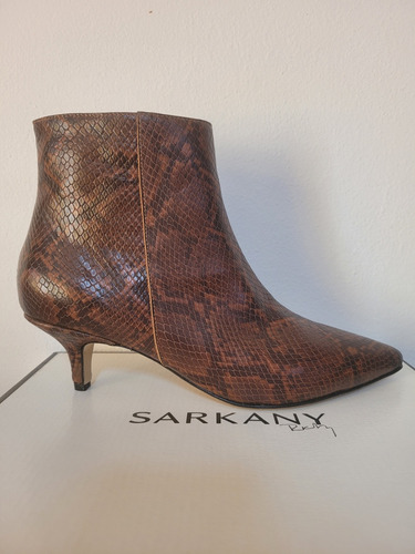 Botinetas Sarkany