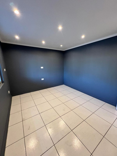 Arriendo 2 Oficinas Comerciales En Zapallar A Curico