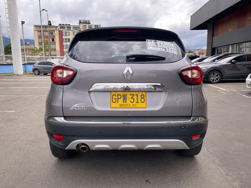 Renault Captur 2.0 Intens Automática