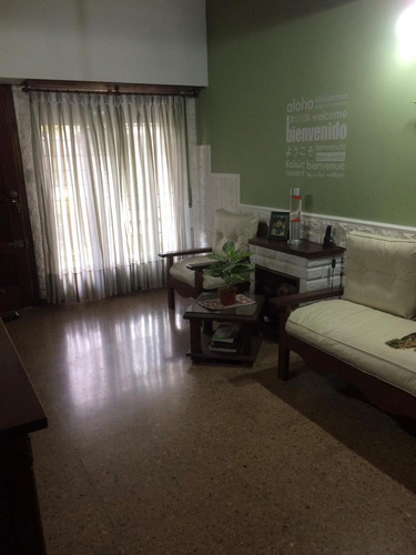 Imagen 5 de 14 de Venta De Casa En Burzaco