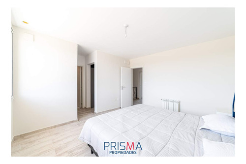 Imagen 10 de 23 de Dúplex En Venta. 3 Dormitorios . Colinas De Manantiales .