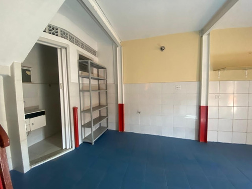 Imagem 7 de 20 de Sobrado Com 4 Dormitórios Para Alugar, 165 M² Por R$ 4.500,00/mês - Vila Boa Vista - Barueri/sp - So2259