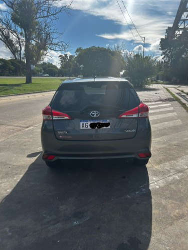 Toyota Yaris 1.5 107cv Xs