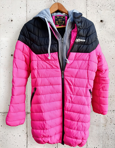 Campera Larga Negra, Abrigo, Combinada Con Fucsia