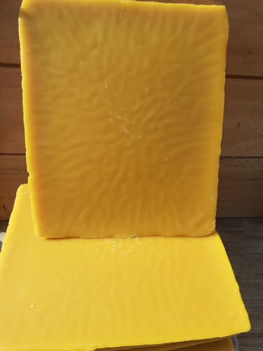 Imagen 6 de 6 de Cera 100%pura De Abejas Excelente Calidad En Bloques De 1 Kg