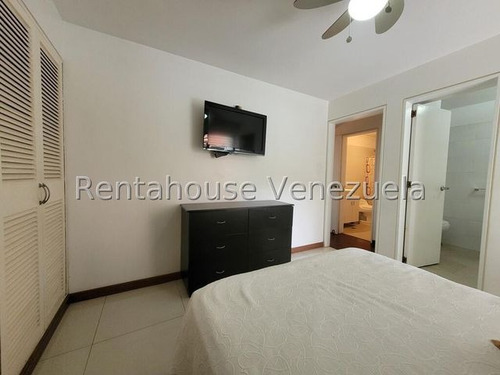Apartamento En Alquiler En Los Naranjos Mls 25-7166