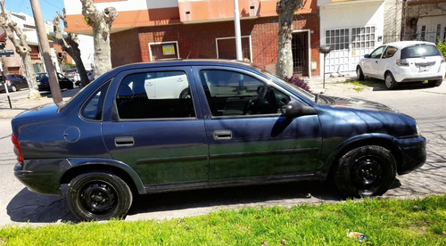Imagen 2 de 6 de Chevrolet Corsa Classic 1.6 Super