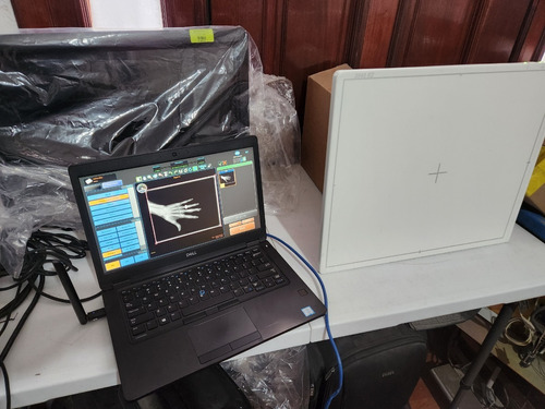 Digitalizador Flat Panel Dr Inalámbrico Thales Con Laptop