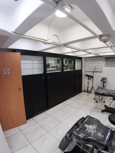 Imagen 11 de 14 de Ventdo Local 30m2 La Candelaria 3118