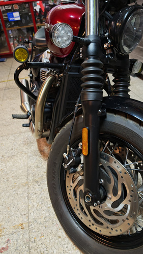 Triumph Bobber Black 2022