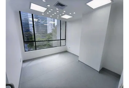 46m2 Oficina / Local Arriendo En El Poblado
