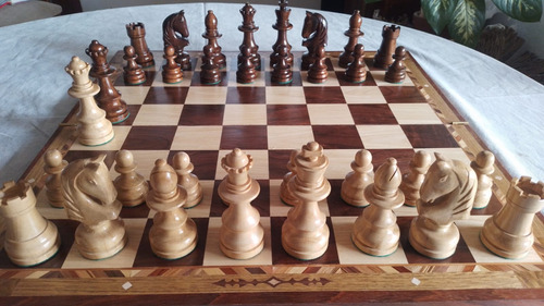 Tablero Ajedrez Artesanal Excepcional Tamaño Casilla 7 Cm