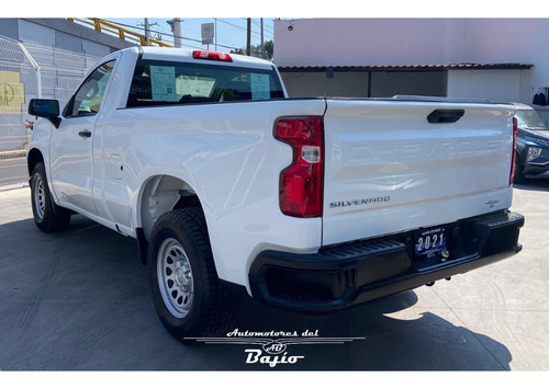 Chevrolet Silverado 4.3 Wt Cab Reg At 4X4