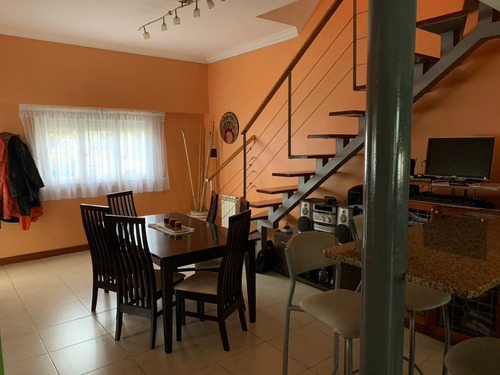 Imagen 2 de 23 de Vendo - Increíble Propiedad - Casa De 4 Ambiente Muy Comoda