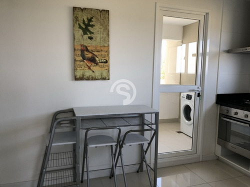 Apartamento Frente Al Mar- Ref: 3009